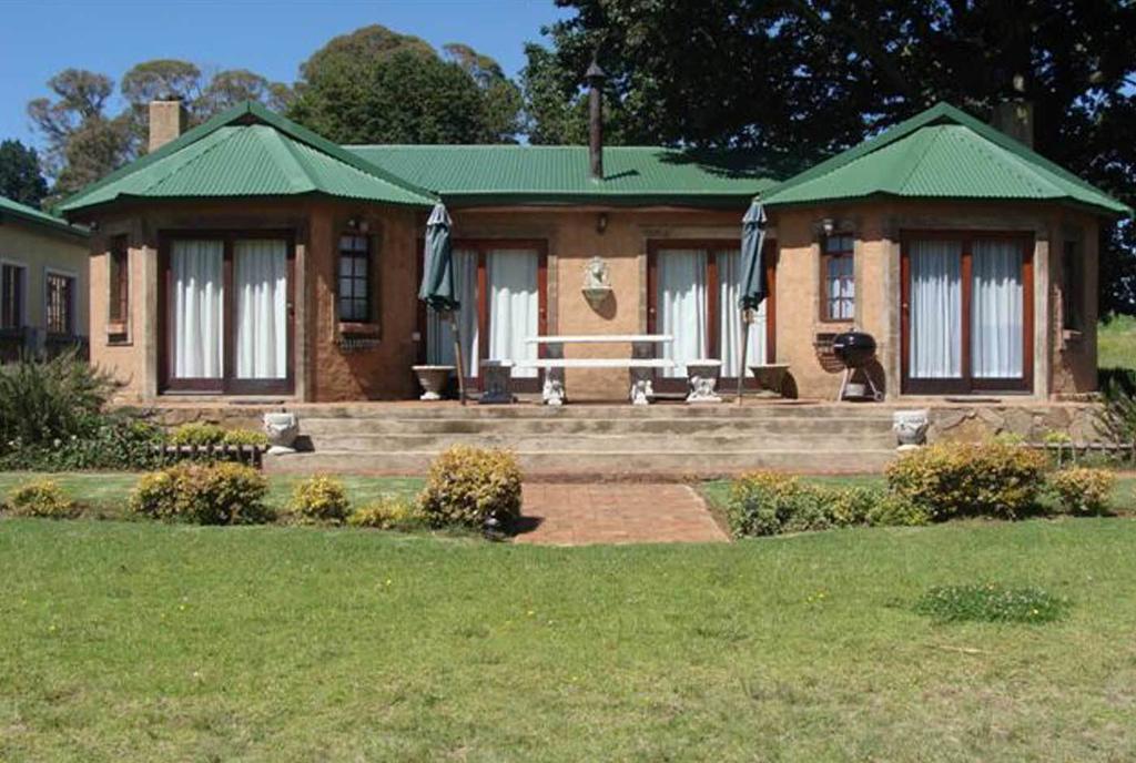 Fox & Squirrel Villa Dullstroom Exterior photo
