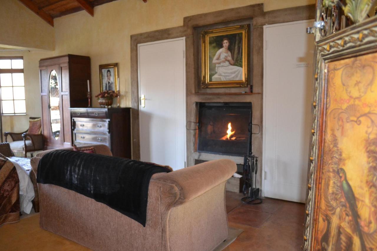 Fox & Squirrel Villa Dullstroom Exterior photo